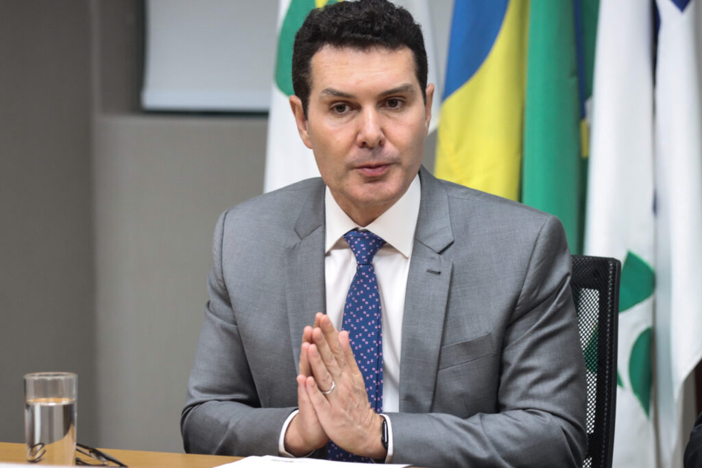 Ministro Jader Filho descarta revisar taxa de juros do Minha Casa Minha Vida