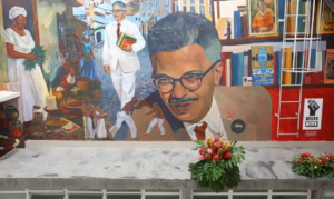 Mural homenageia Edison Carneiro no Museu do Folclore do Rio