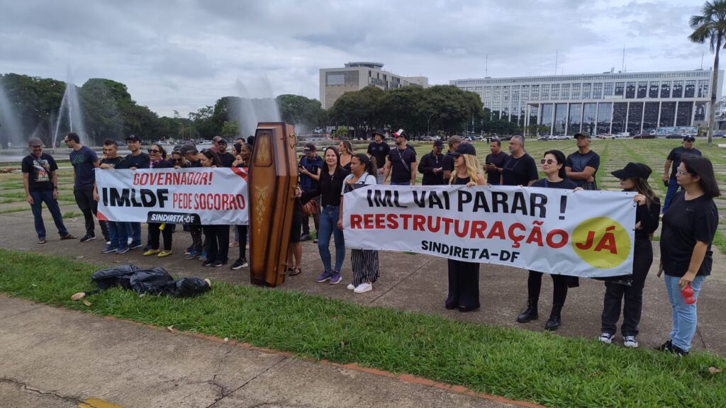 Servidores do IML voltam ao trabalho e denunciam medidas punitivas da direção