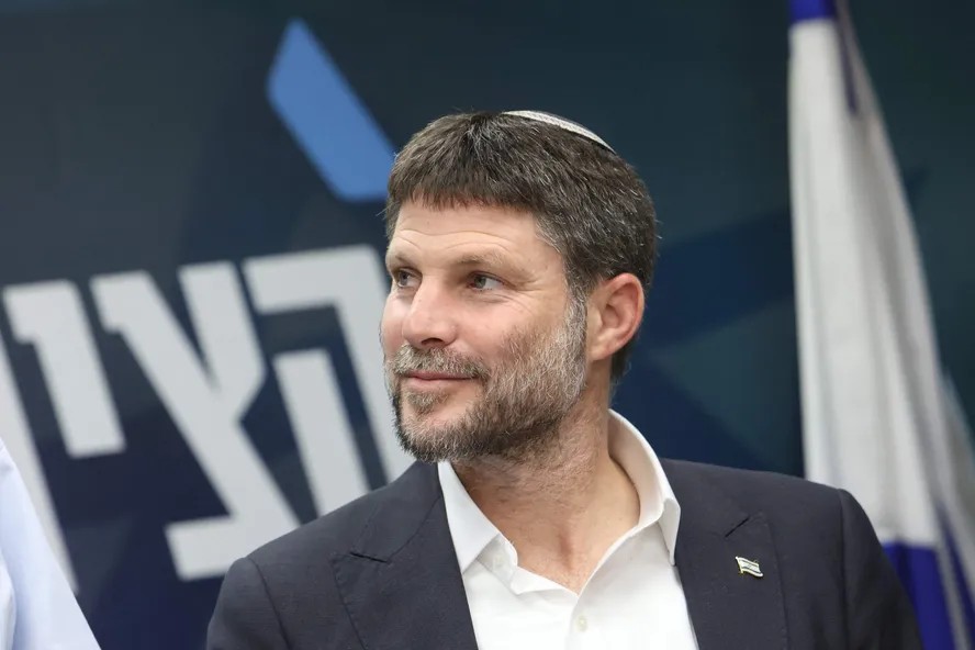 Ministro de Israel alerta que subúrbio de Beirute sofrerá a mesma destruição de Gaza