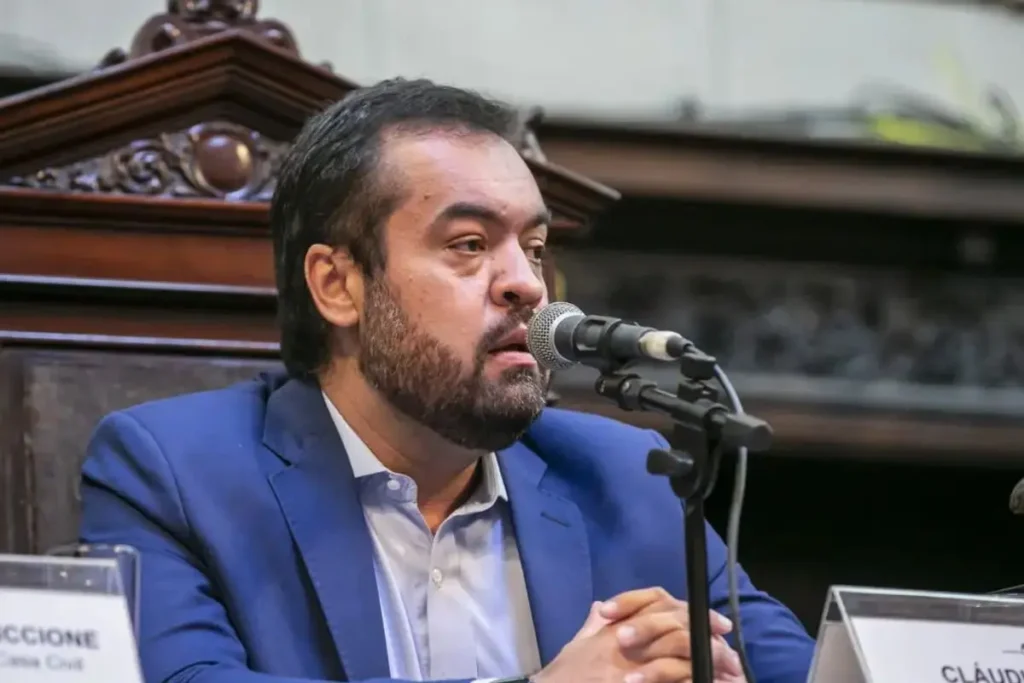 Governador do Rio de Janeiro renuncia para tentar evitar cassação