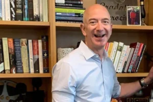 Jeff Bezos pede autorização para colocar em órbita 51 mil satélites