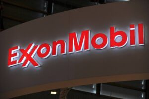 ExxonMobil confia em fornecimento de petróleo e gás aos EUA apesar de guerra