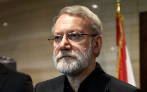 Irã promete vingar a morte de Larijani