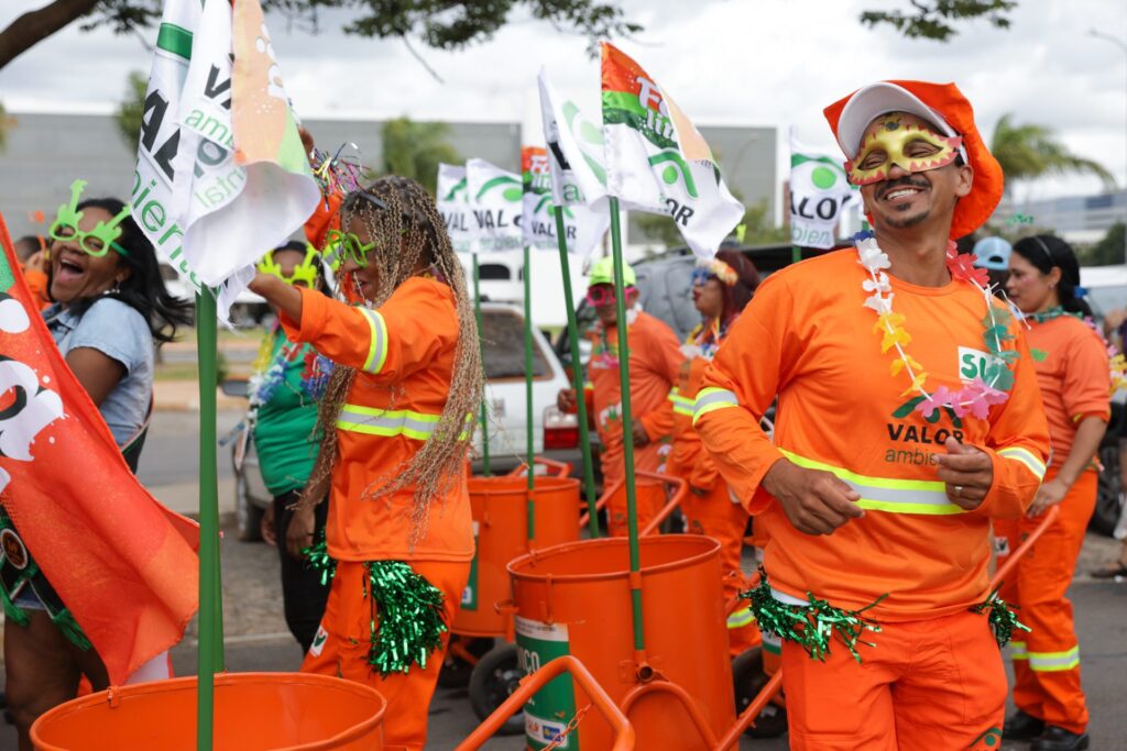 SLU premia blocos sustentáveis no Carnaval do DF com Folia Limpa 2026