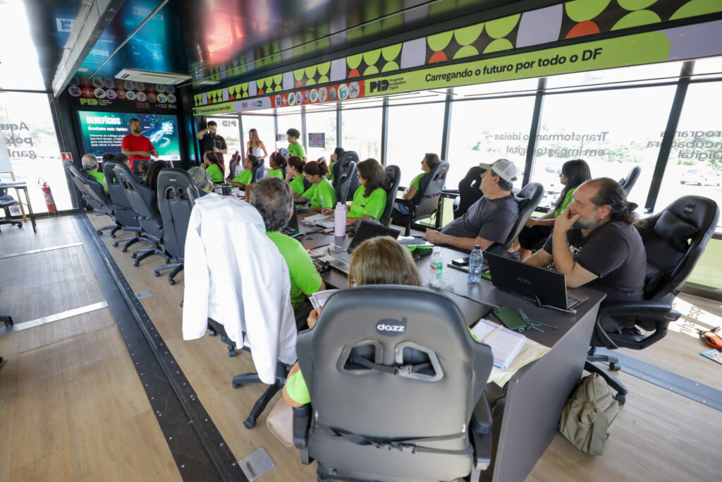 Incubadora Digital supera 500 alunos e inaugura ponto fixo no Setor Comercial Sul