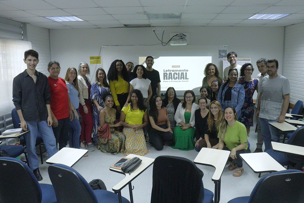 Primeira turma de letramento racial para servidores da assistência social é formada