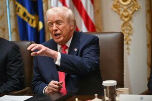 Governo dos Estados Unidos registra ‘alien.gov’ após Trump liberar documentos sobre ETs