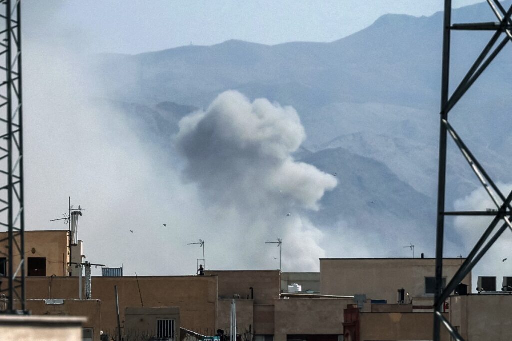 Israel diz que realiza ‘ataques de grande escala’ em Teerã