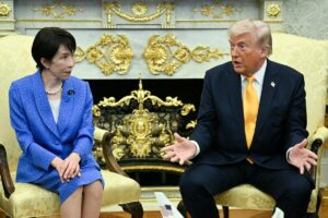 Perguntado sobre Irã, Trump responde com Pearl Harbor diante da primeira-ministra do Japão