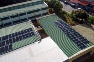 Brasília lidera geração de energia solar entre capitais e amplia uso em prédios públicos e escolas
