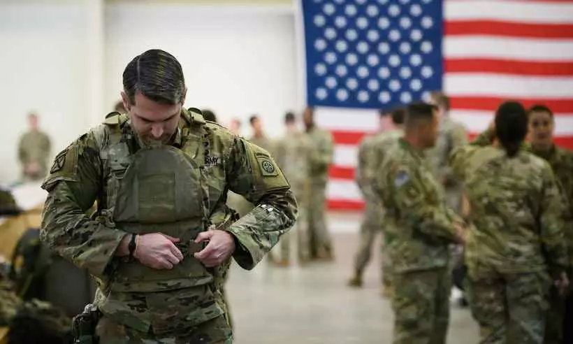 Seis soldados americanos morreram desde o começo da guerra com Irã, diz Exército dos EUA