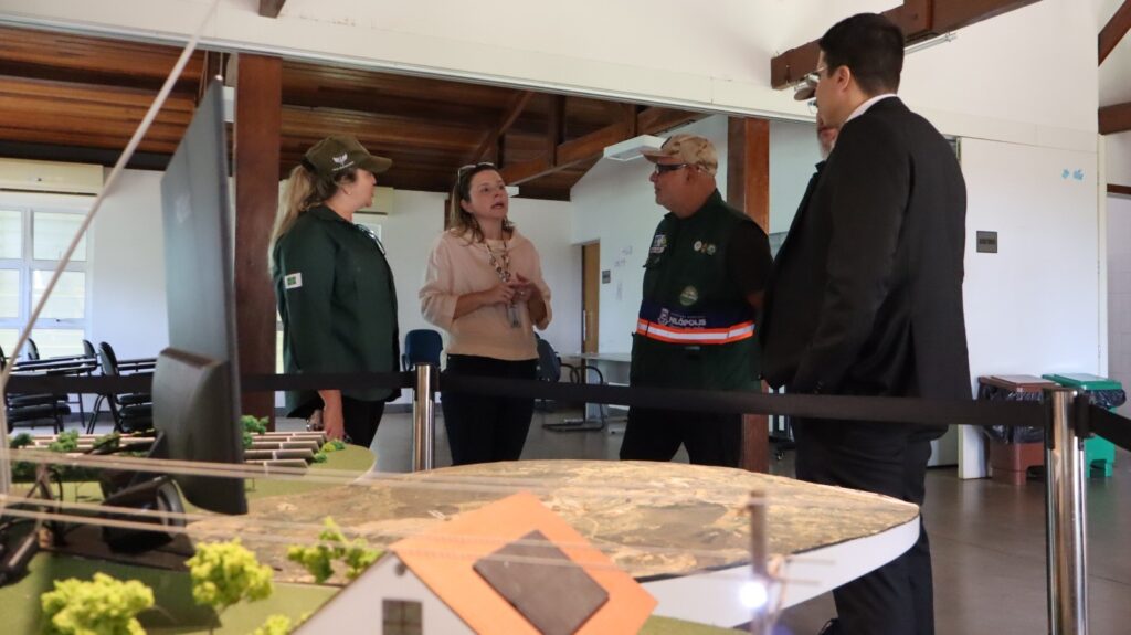 Parque Ecológico Águas Claras recebe visita de gestores ambientais de Nilópolis (RJ)