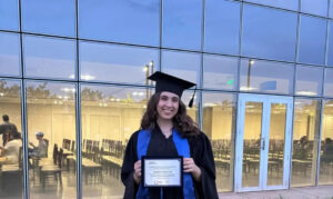 Estudante carioca de 20 anos ganha menção honrosa em prêmio de biologia quântica