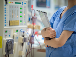 IgesDF publica edital para manutenção de sistema de hemodiálise no HBDF