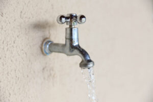 Áreas de Taguatinga terão fornecimento de água suspenso nesta quarta-feira (11)