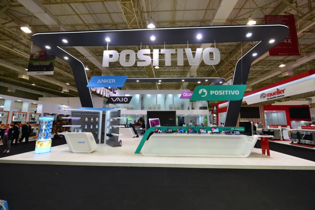 Lucro da Positivo cai 85,6% e atinge R$ 12,2 milhões em 2025