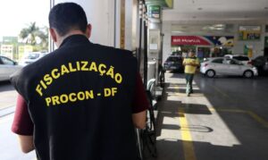 Projeto autoriza porte de arma para fiscais do Procon