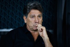 Relembre a trajetória de Renato Gaúcho nas passagens pelo Vasco