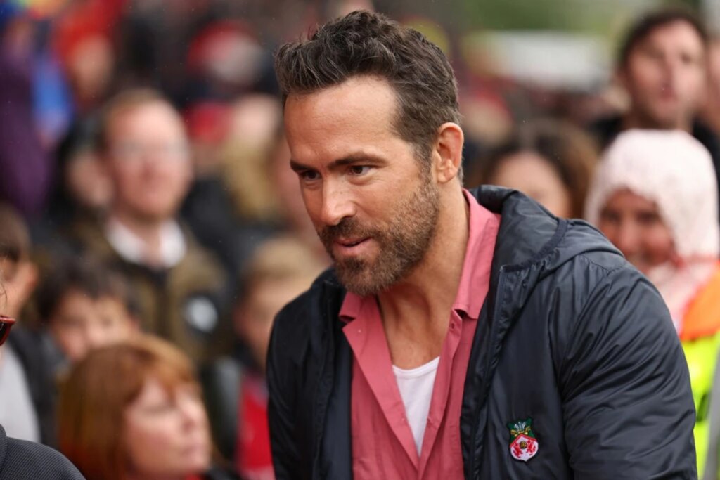 Time de Ryan Reynolds jogará contra o Chelsea na Copa da Inglaterra