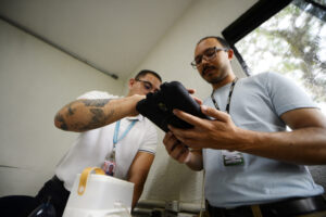 Agentes de Vigilância Ambiental do DF recebem mais de 680 tablets