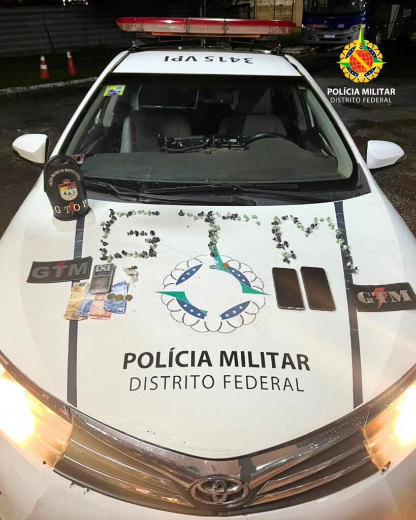 Dupla é presa com mais de 120 porções de cocaína durante operação da PM no Itapoã