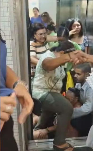 Elevador despenca 11 andares em prédio comercial no Recife e deixa feridos