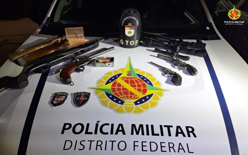 PM apreende quatro armas de fogo durante operação em Santo Antônio do Descoberto