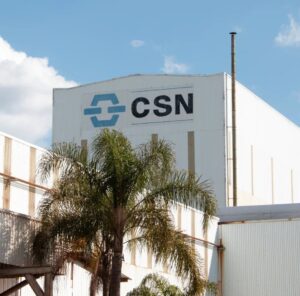 Dívida da CSN voltar a subir, e empresa diz que deve fechar empréstimo nos próximos dias