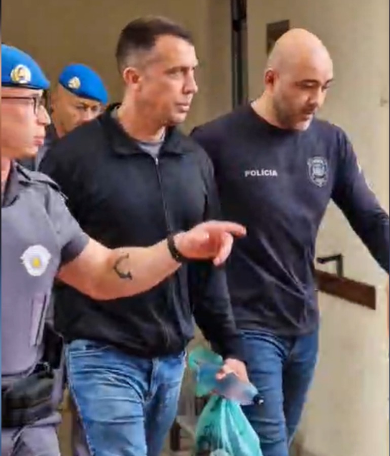 PMs desconfiaram de tenente-coronel e viram quebra de protocolo após morte de esposa: ‘Conversa tá estranha’