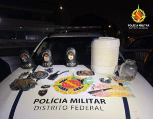 Adolescente é apreendido com drogas, dinheiro e veículo no Recanto das Emas