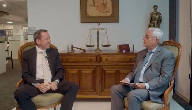 Juiz Renato Castro narra trajetória em entrevista reveladora no TJDFT