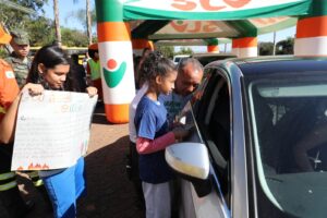 Blitz educativa em Planaltina alerta para prevenção de incêndios florestais