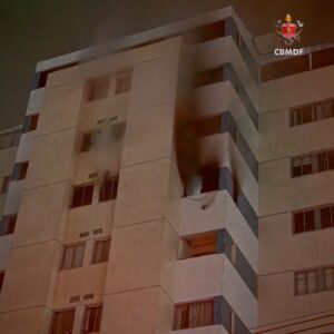 Incêndio em apartamento deixa sete pessoas feridas em Águas Claras