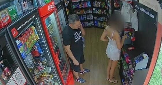 Homem que assediou menina de 14 anos em mercado de prédio em SP
