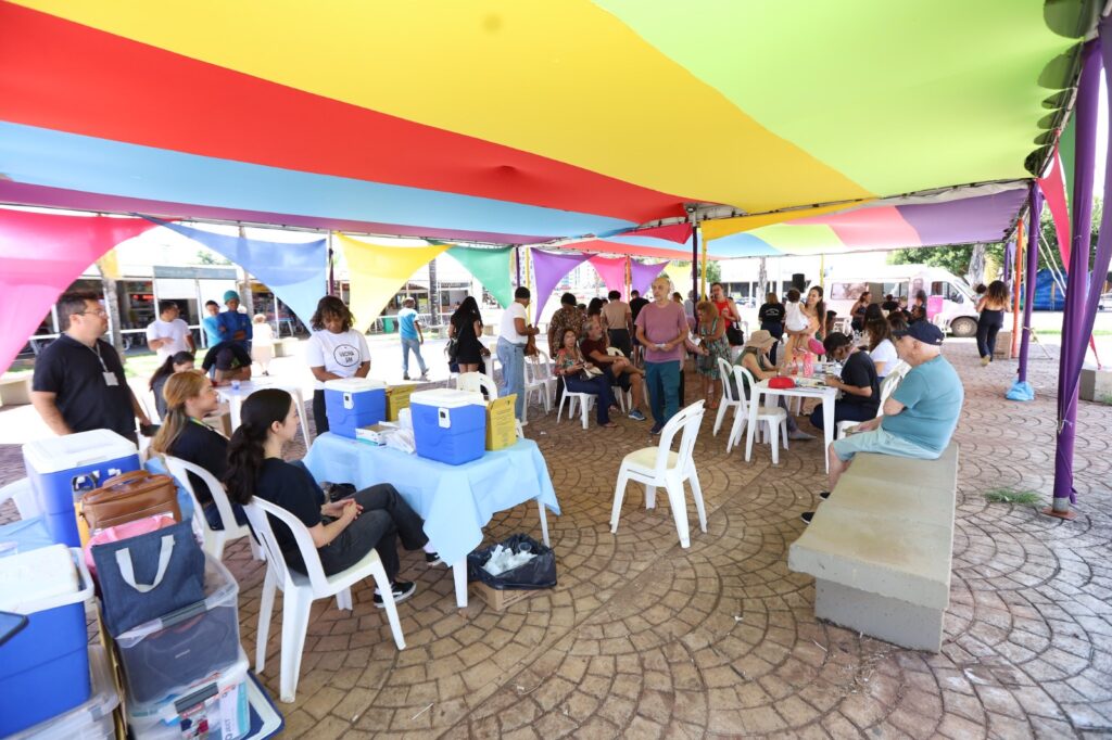 Dia D de vacinação protege brasilienses contra doenças respiratórias