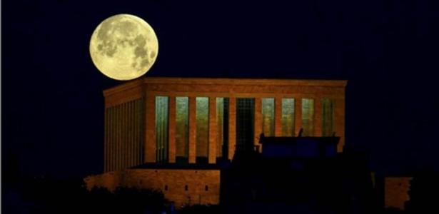 Qual a fase da Lua hoje (9)? Veja calendário lunar de março de 2026