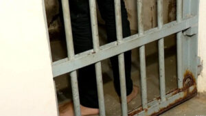 Adolescente fica três dias em delegacia por falta de vaga de internação no ES