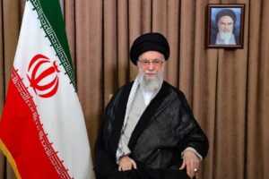 Irã nomeia filho de Khamenei como novo líder supremo
