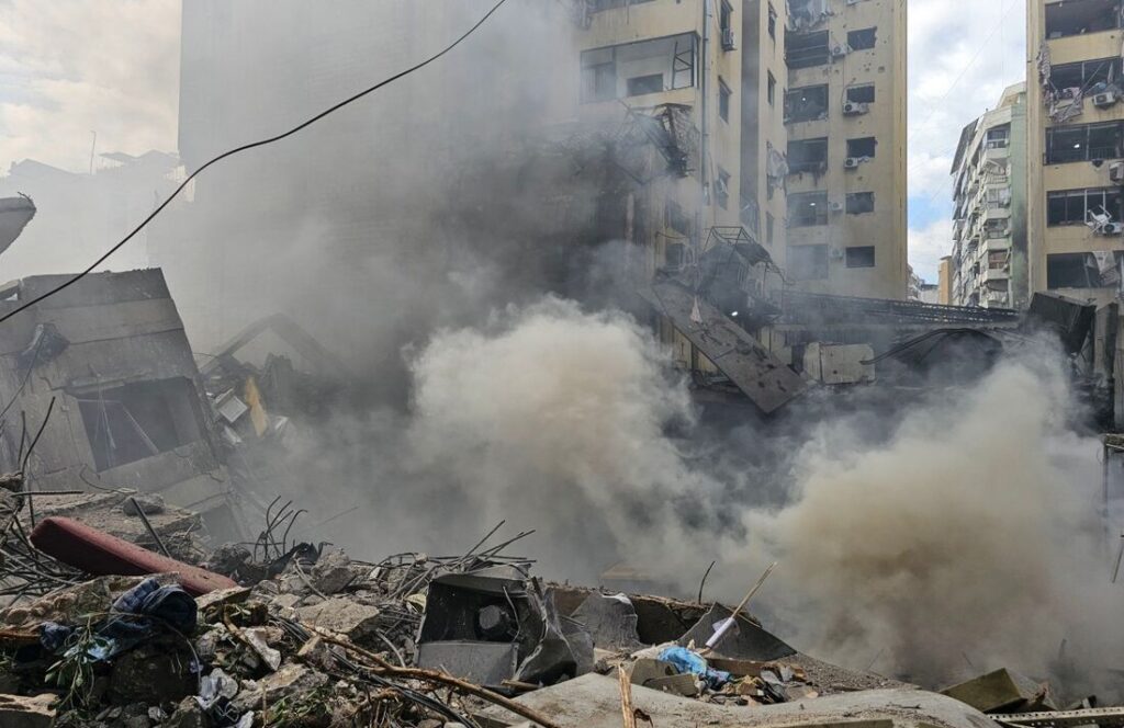 Irã diz que atacou base dos EUA no Bahrein horas após promessa de trégua