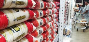 Produtores de arroz interrompem colheita por falta de diesel