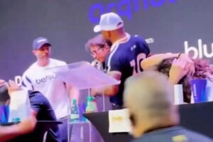 Davi Brito e Kleber Bambam partem para agressão em coletiva do FMS