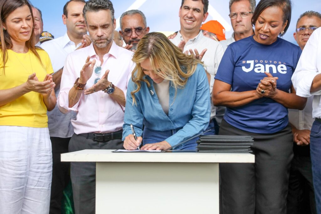 Celina Leão lança programa GDF na Sua Porta no Itapoã