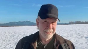 Chuck Norris passa mal e é levado ao hospital