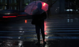 Chuvas fortes em SP causam duas mortes por enxurradas