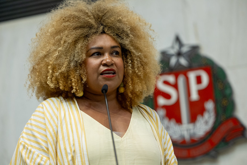 Deputada do PSOL é chamada a depor no Ministério Público sobre protesto em banco da Faria Lima