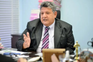 CNJ afasta juiz do TJ-MT suspeito de vender decisões, e PF cumpre ação na sede do tribunal