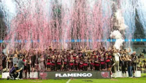 Flamengo vence Fluminense nos pênaltis e fatura tricampeonato carioca