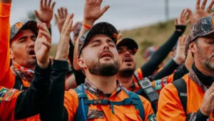 Brasileiros do grupo Legendários estão presos em Dubai