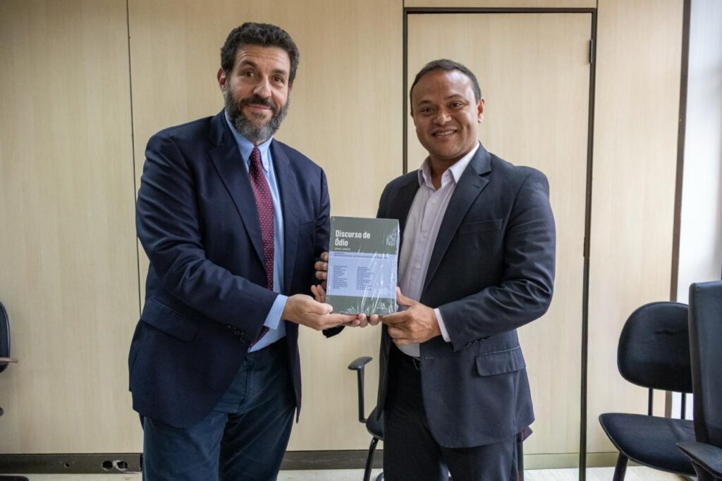 GDF e Confederação Israelita firmam parceria contra discurso de ódio